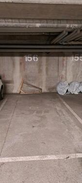 Foto - Tiefgaragenstellplatz - 60,00 EUR Miete,