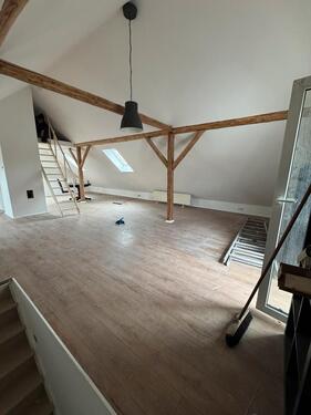 Foto - Dachgeschoss Wohnung In Lehre Neu Single und Paare