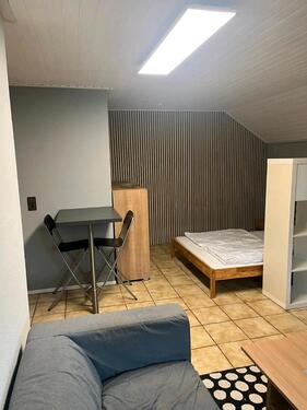 Foto - Dachgeschoßwohnung in Neustadt an der Weinstraße zur Miete