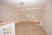 Foto - DIETZ: KOMPLETT-MÖBLIERTE 2-Zimmer-Wohnung! Möbelbilder folgen! Leidersbach