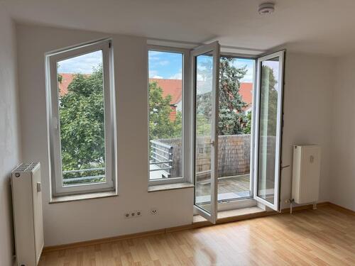 Foto - Schöne, helle 1-Zimmer-Wohnung mit Balkon in Dresden-Cotta
