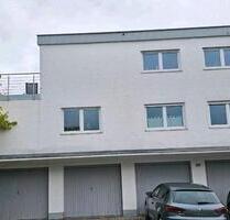 2-Zimmer Wohnung 1.OG mit abgetrenntem Appartement im DG - Berg