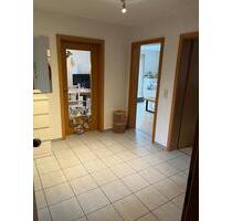 großzügig geschnittene 3 Zimmer Whg, Balkon am Stadtrandlage - Preetz