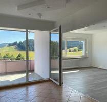 Helle 3-Zimmer-Wohnung mit Balkon und EBK in Furtwangen - Furtwangen im Schwarzwald