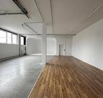 Helle Werkstatt oder Fotostudio in Top-Lage Fellbach – 245 m²