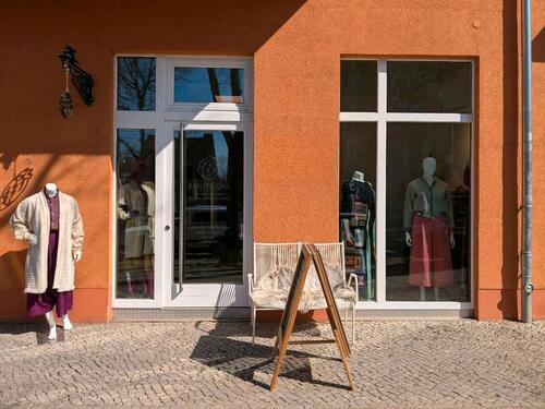 Foto - Arbeitsplatz für Co-Working oder Hobby in Modeatelier