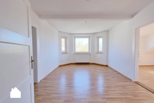 Foto - Charmante Altbauwohnung – 4 Zimmer im 4. Obergeschoss!