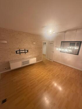 Foto - Schöne 3-Zimmer-Wohnung mit Sonnenbalkon In Wuppertal-Elberfeld