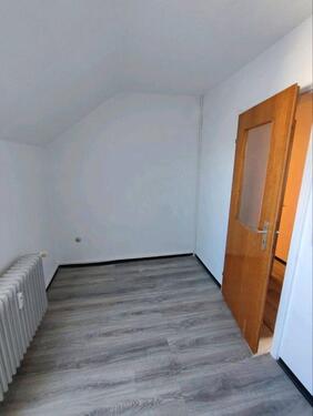 Foto - 1 Zimmer Dachgeschoßwohnung zum Kaufen in Giengen an der Brenz