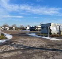 40 LKW-Stellplätze für Zugmaschinen zu vermieten - Mittenwalde