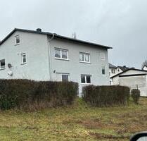 Verkaufe zwei Familienhaus in 35630 Kölschhausen - Ehringshausen
