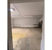 Biete Halle zu vermieten - 510,00 EUR Kaltmiete, in Zeitlarn (PLZ: 93197)