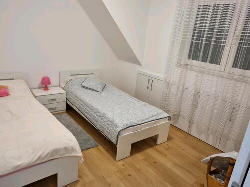 Foto - Dachgeschoßwohnung in Salach zur Miete