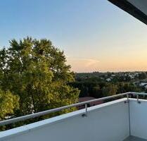 Modernisierte 2-Zi-Wohnung (EBK, Balkon, Garage, Aufzug) - Passau Maierhof