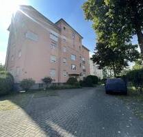 Gemütliche 2-Zimmerwohnung in Singen mit Terrasse - Singen (Hohentwiel)