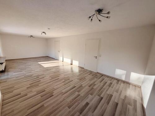 Foto - 6 Zimmer Einfamilienhaus zur Miete in Crailsheim