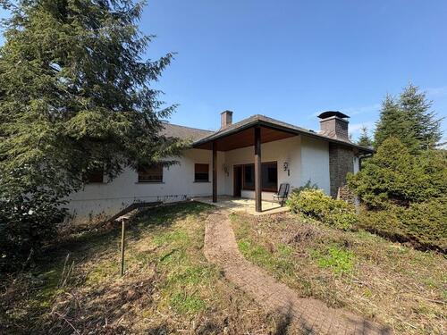 Foto - 8 Zimmer Einfamilienhaus zum Kaufen in Usingen