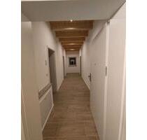 Wohnung DG - 1.100,00&nbsp;EUR Kaltmiete, ca.&nbsp; 71,00&nbsp;m&sup2; in Zolling (PLZ: 85406)