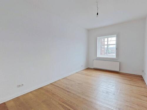 Foto - Schöne 2-Zimmer-Wohnung mit großer Küche und modernem Tageslichtbad