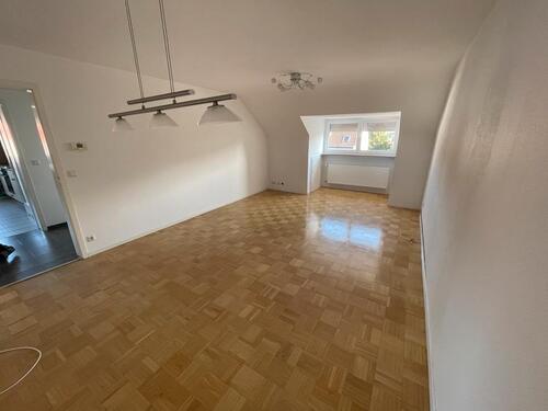 Foto - Dachgeschoßwohnung in Stuttgart zum Kaufen