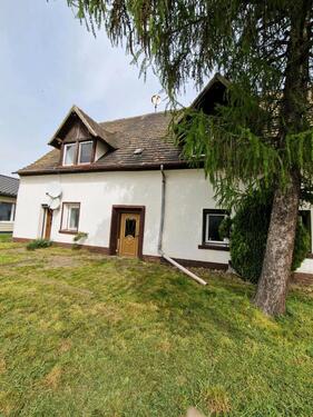 Foto - Haus mit Hof und Garten + 652 qm Grundstück