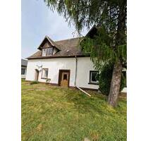 Haus mit Hof und Garten + 652 qm Grundstück - Delitzsch