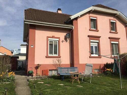 Foto - DHH Altbau mit viel Scharm und Großem Grundstück. Ohne Makler