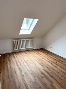 Foto - Zimmer in 3er Wg Frisch Saniert