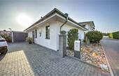 Foto - Moderner Bungalow in Feldrandlage (Garage & Whirlpool) in Polsum