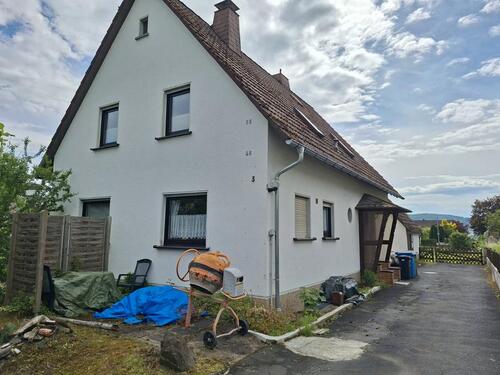 Foto - Einfamilienhaus mit großem Grundstück