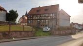 Foto - sanierungsbedürftiges Fachwerkhaus