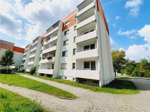 Foto - 3-Zimmer-Wohnung mit Balkon - 358,00 EUR Kaltmiete,