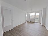 Foto - Schickes 1-Zimmer-Apartment mit EBK und BALKON
