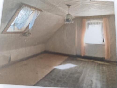 Foto - 7 Zimmer Einfamilienhaus zum Kaufen in Großrückerswalde