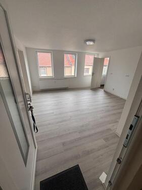 Foto - 2 Raum Wohnung frisch Renoviert 1. Bezug