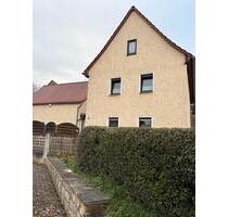 Einfamilienhaus mit Garage zu verkaufen - Freyburg (Unstrut)