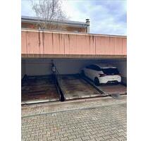 Stellplatz im Doppelparker in Karlsruhe-Beiertheim