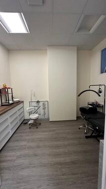 Foto - Raum in Kosmetikstudio zu vermieten
