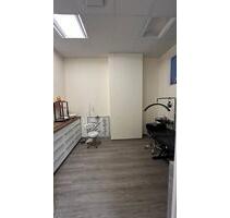 Raum in Kosmetikstudio zu vermieten - Stadtbergen