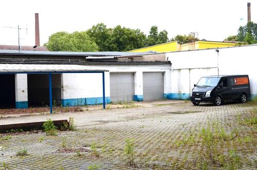 Foto - 200 m² Garagen Lagerräume mit Tür, Fenster u. Rolltoren in der Stadt Spremberg zu vermieten