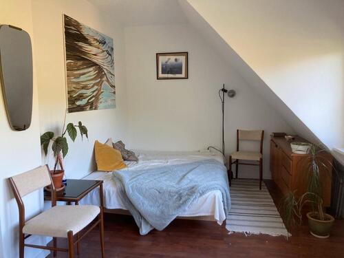 Foto - Zwischenmiete Sommerferien - 700,00&nbsp;EUR Kaltmiete, ca.&nbsp; 90,00&nbsp;m&sup2;