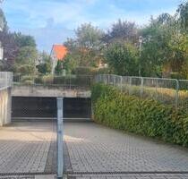 Stellplatz in einer gepflegten Wohnanlage - Schwabach