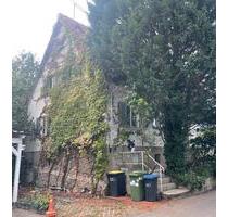 Doppelhaushälfte mit großem Garten zentral in Mühlacker