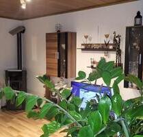 3 Zimmer Wohnung zum Vermieten - 700,00&nbsp;EUR Kaltmiete, ca.&nbsp; 78,00&nbsp;m&sup2; in Hagelstadt (PLZ: 93095)