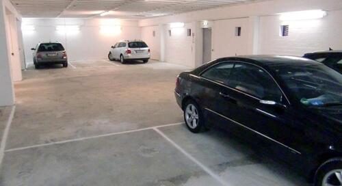 Foto - PKW-Garagenstellplatz in der Lüneburger-Innenstadt zu vermieten