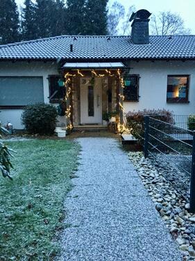 Foto - Ein-Zweifamilienhaus mit Pool und großem Grundstück in Remscheid