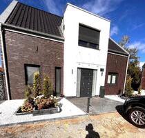 Modernes Wohnerlebnis: Freistehendes Einfamilienhaus mit Garten - Rheine