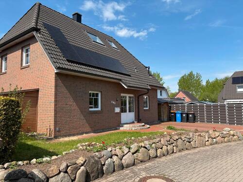 Foto - 7 Zimmer Einfamilienhaus zum Kaufen in Henstedt-Ulzburg