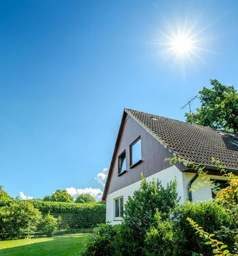 Foto - Großes Einfamilienhaus mit WIntergarten, Sauna und Garage