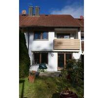 Attraktives Reihenversatzhaus mit Wohlfühlatmosphäre - Roth